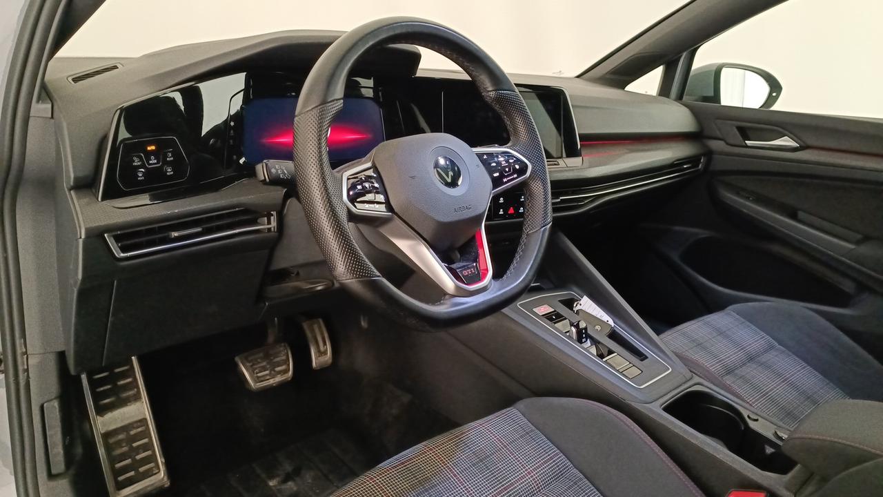 VOLKSWAGEN Golf 2.0 tsi GTI 245cv dsg