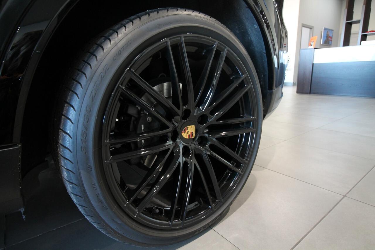 PORSCHE CAYENNE COUPÉ 3.0 V6