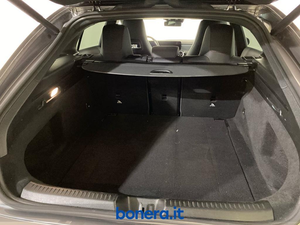 Mercedes CLA Shooting Brake 200 D AMG Line Advanced Plus 8G-DCT