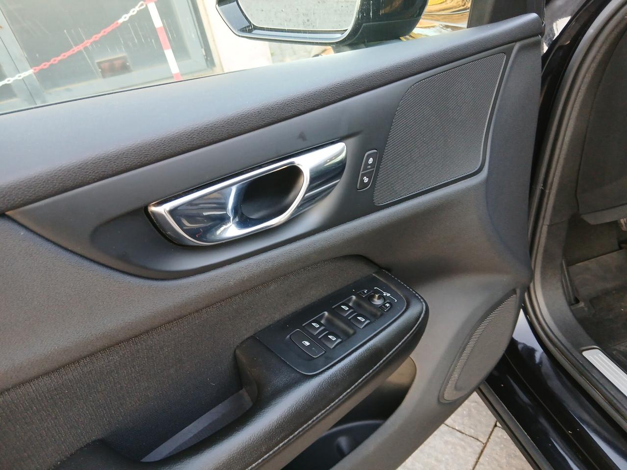 Volvo V60 D3 Geartronic FULL optional tua a € 199 mese