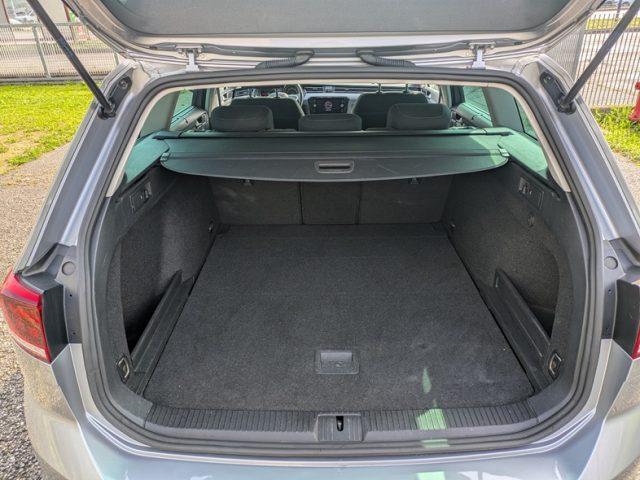 VOLKSWAGEN Passat Variant 2.0 TDI DSG Business