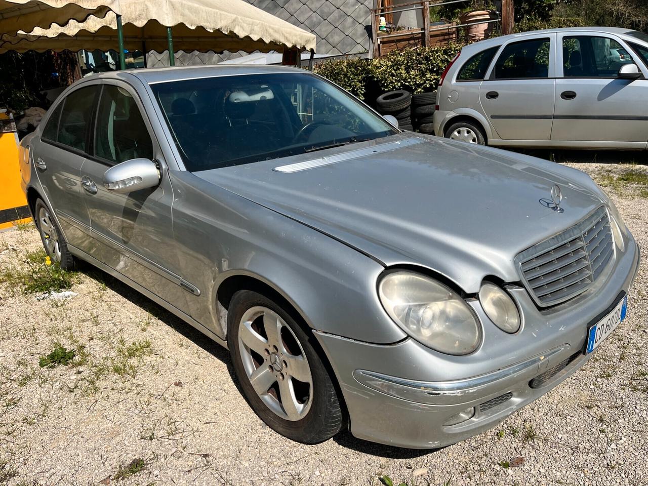 Mercedes-benz E 270 E 270 CDI cat Classic