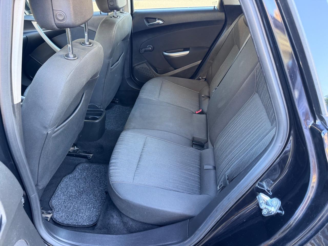 Opel Astra 1.7 CDTI 110CV GARANZIA 12 MESI