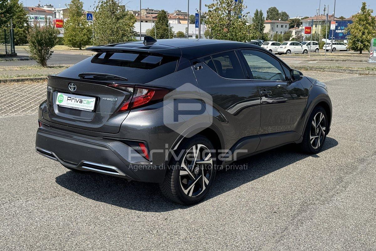 TOYOTA C-HR 2.0 Hybrid E-CVT Trend