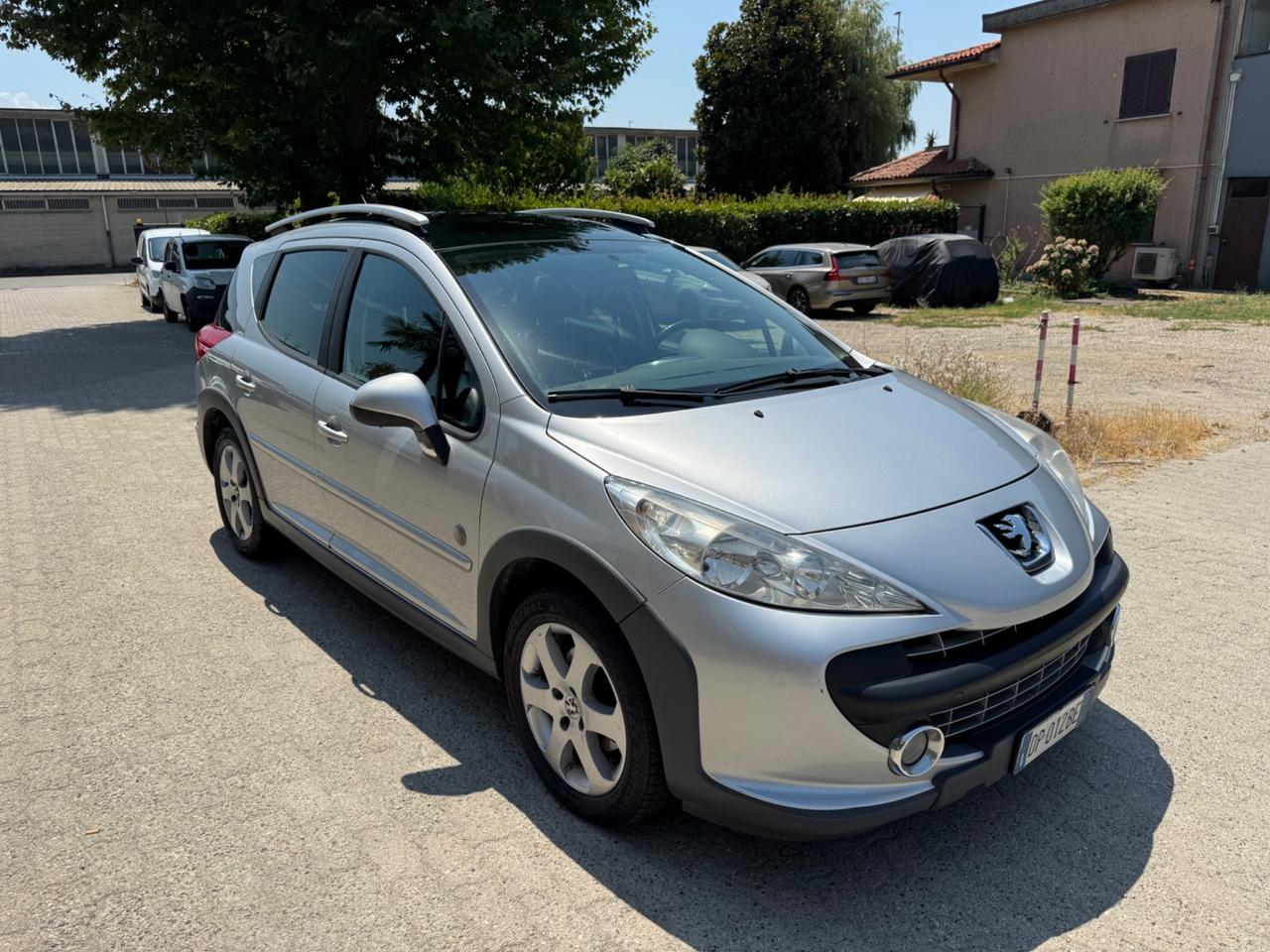 Peugeot 207 1.6 HDi 90CV 2008