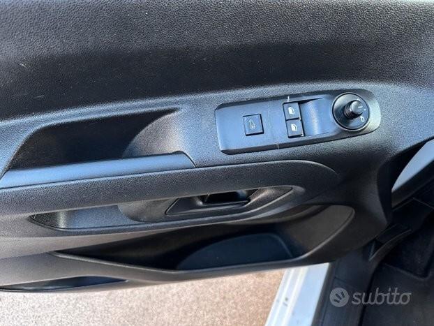 Opel combo 1.5 turbo d 130 cv furg. gancio train