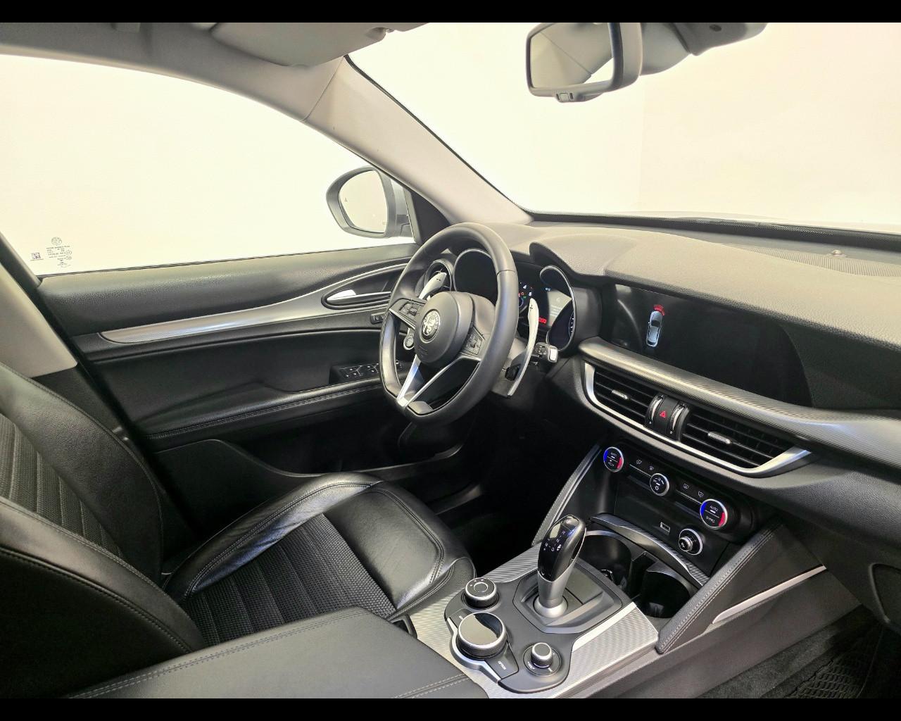ALFA ROMEO STELVIO 2.2 T 210 CV AUTO Q4 EXECUTIVE