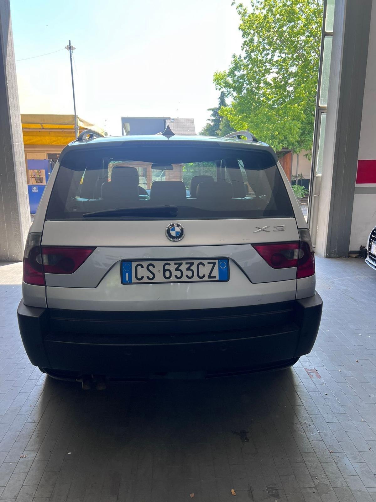 Bmw X3 3.0d cat Futura