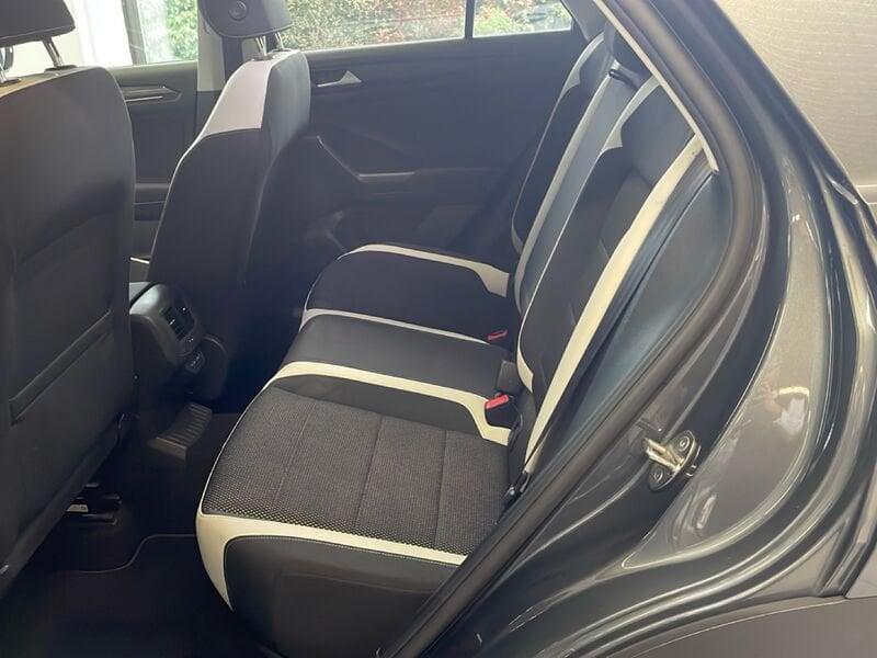 Volkswagen T-Roc T-Roc 1.5 tsi Sport