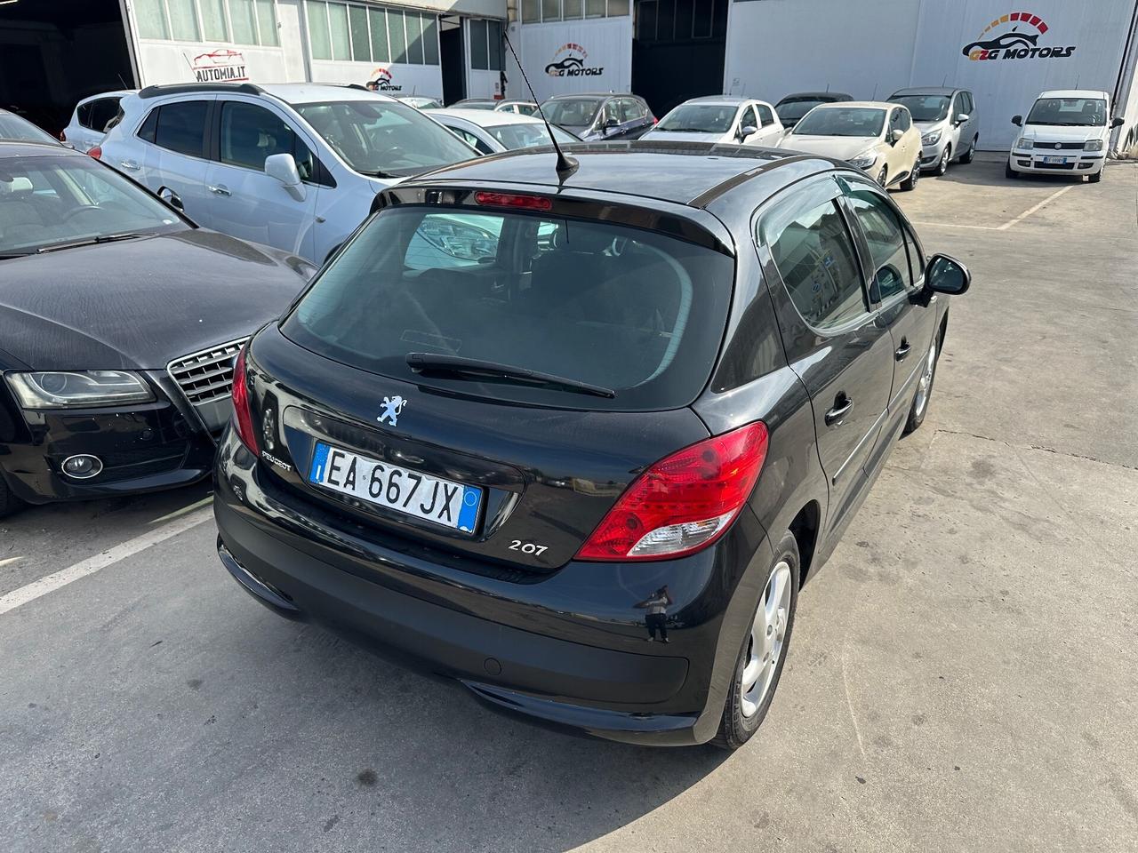 Peugeot 207 1.4 8V 75CV 5p. X Line ECO GPL