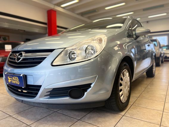 Opel Corsa 1.2 3 porte Club OK NEOPATENTATI