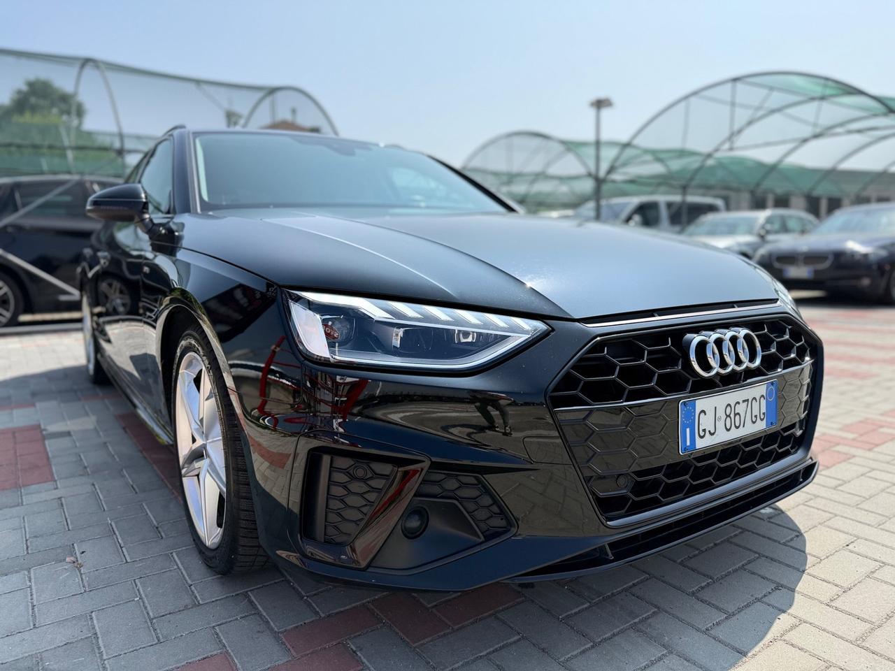 Audi A4 Avant 35 TDI/163 CV S tronic S line edition