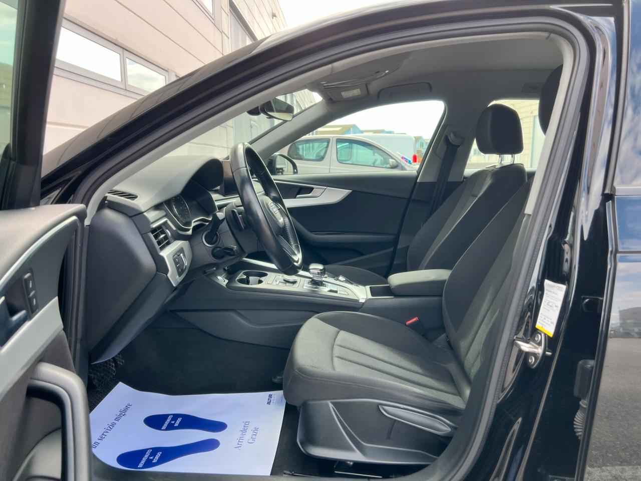 Audi A4 2.0 TDI 150 CV S tronic Business Sport