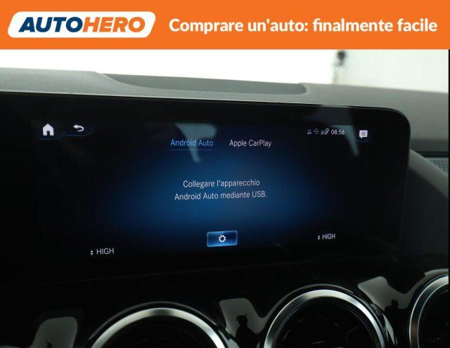 MERCEDES-BENZ GLA 180 d Automatic Sport