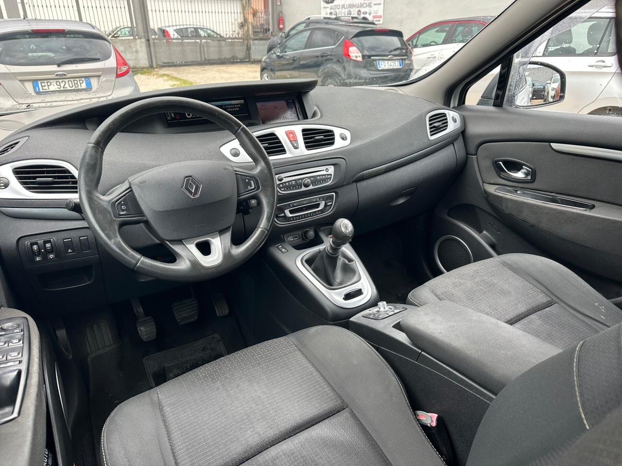 Renault Scenic X-Mod 1.5 dCi 110CV Luxe