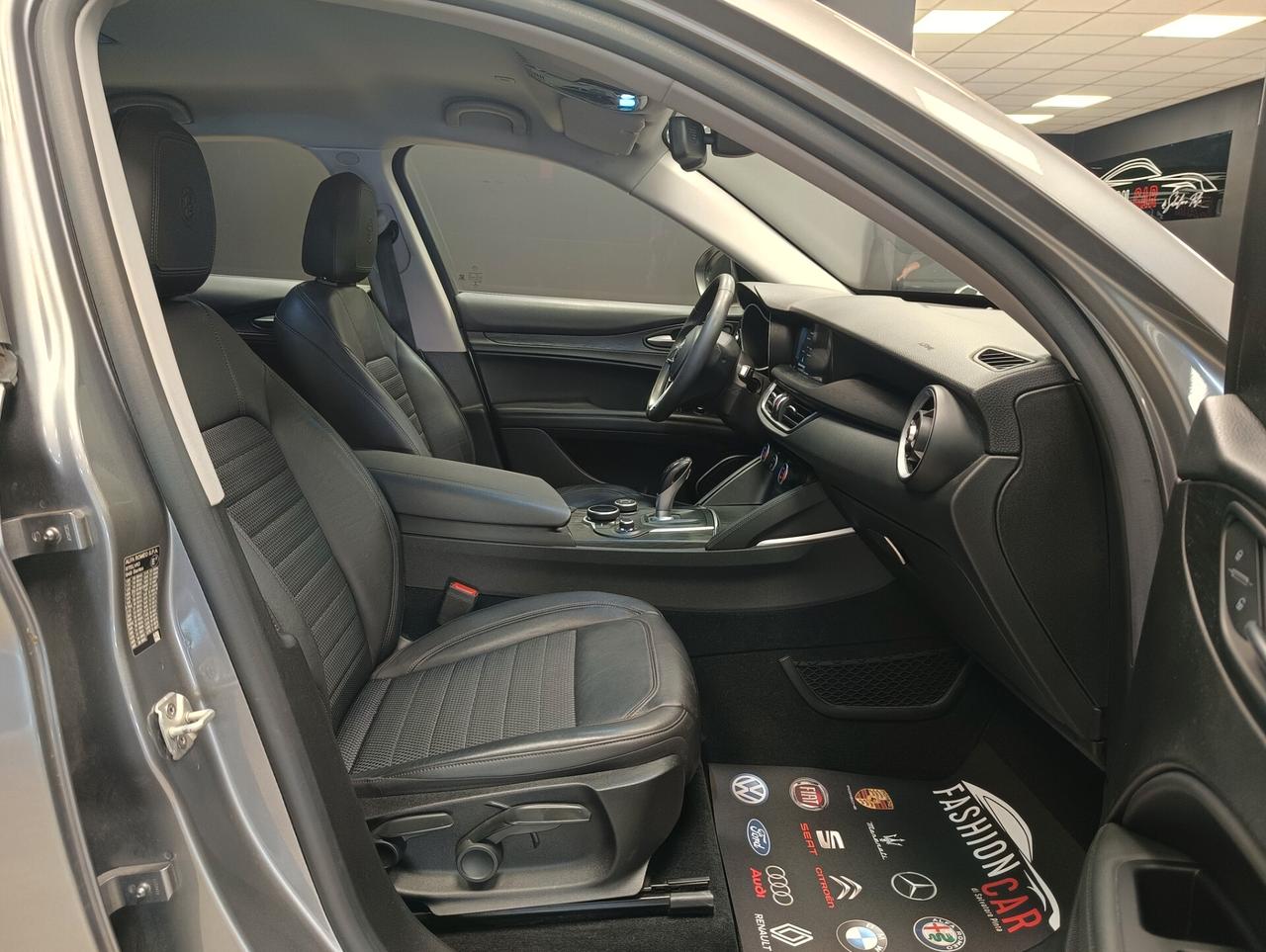 Alfa Romeo Stelvio 2.2 Turbodiesel 210 CV AT8 Q4 Business