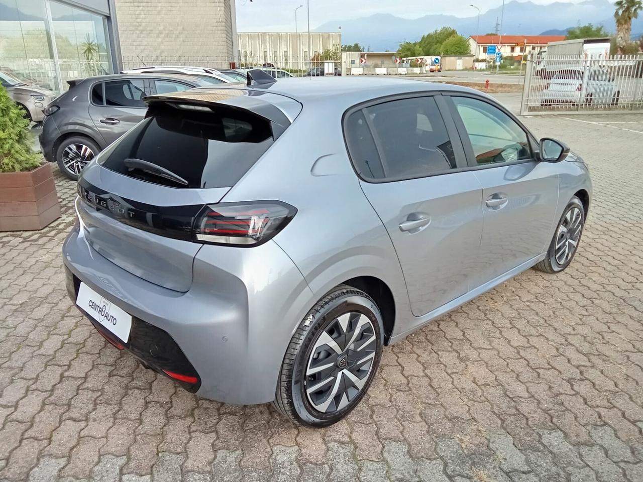 Peugeot 208 NUOVA Business Turbo 100cv