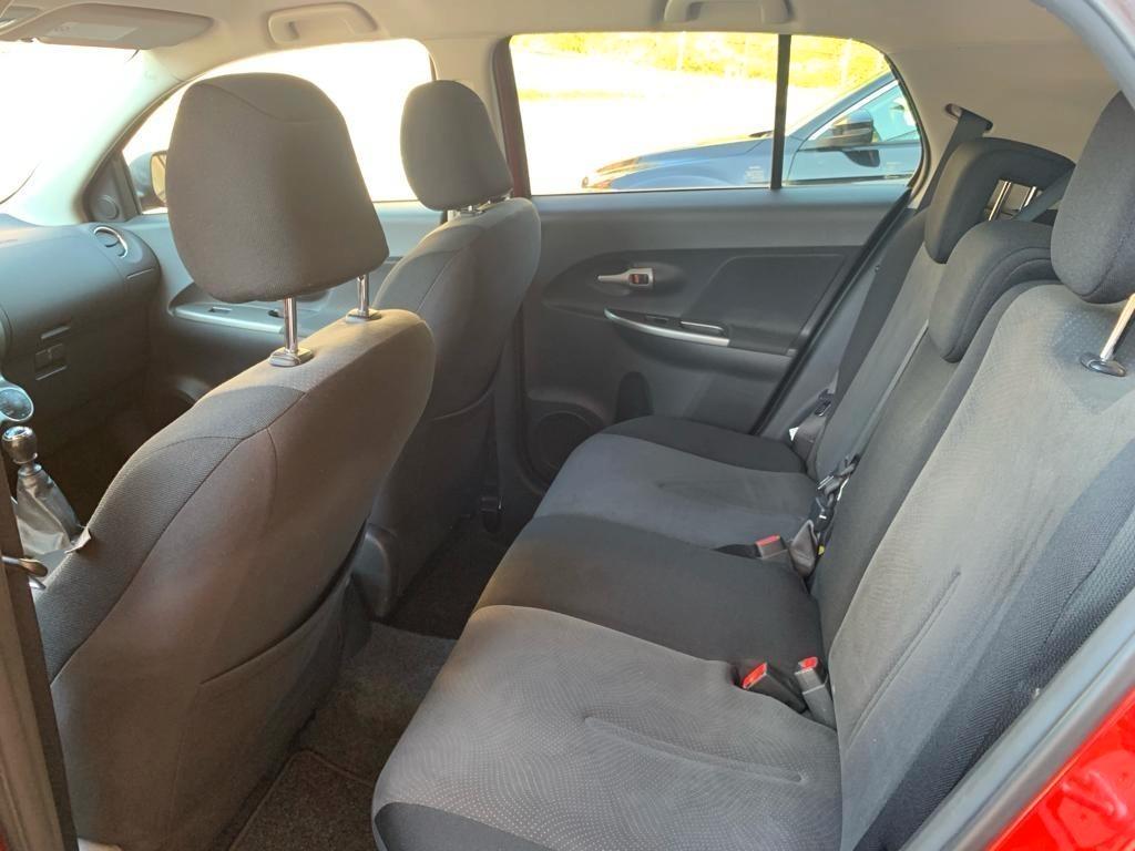 Toyota Urban Cruiser AWD 2012
