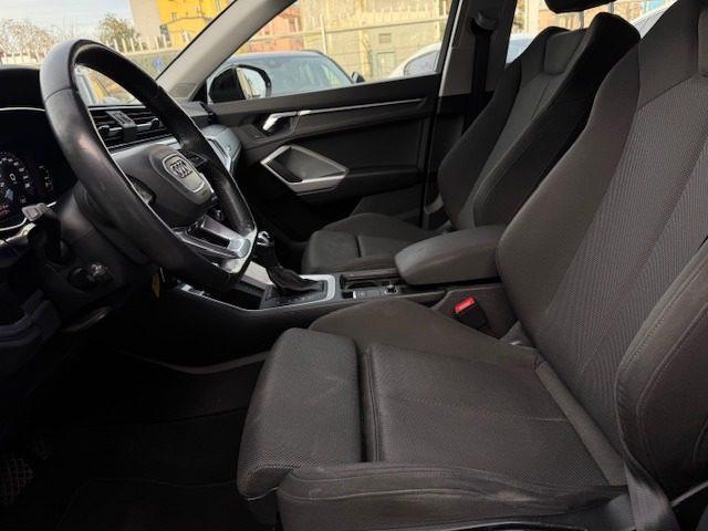 AUDI Q3 35 TDI S tronic Business