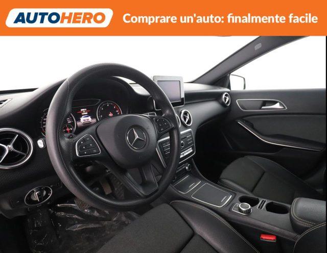 MERCEDES-BENZ A 160 d Automatic Business