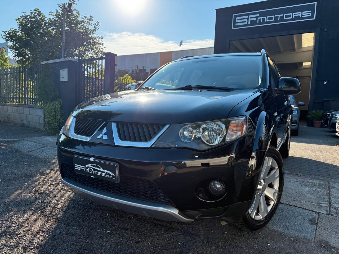 Mitsubishi Outlander 2.2 DI-D Instyle 7 p.ti DPF