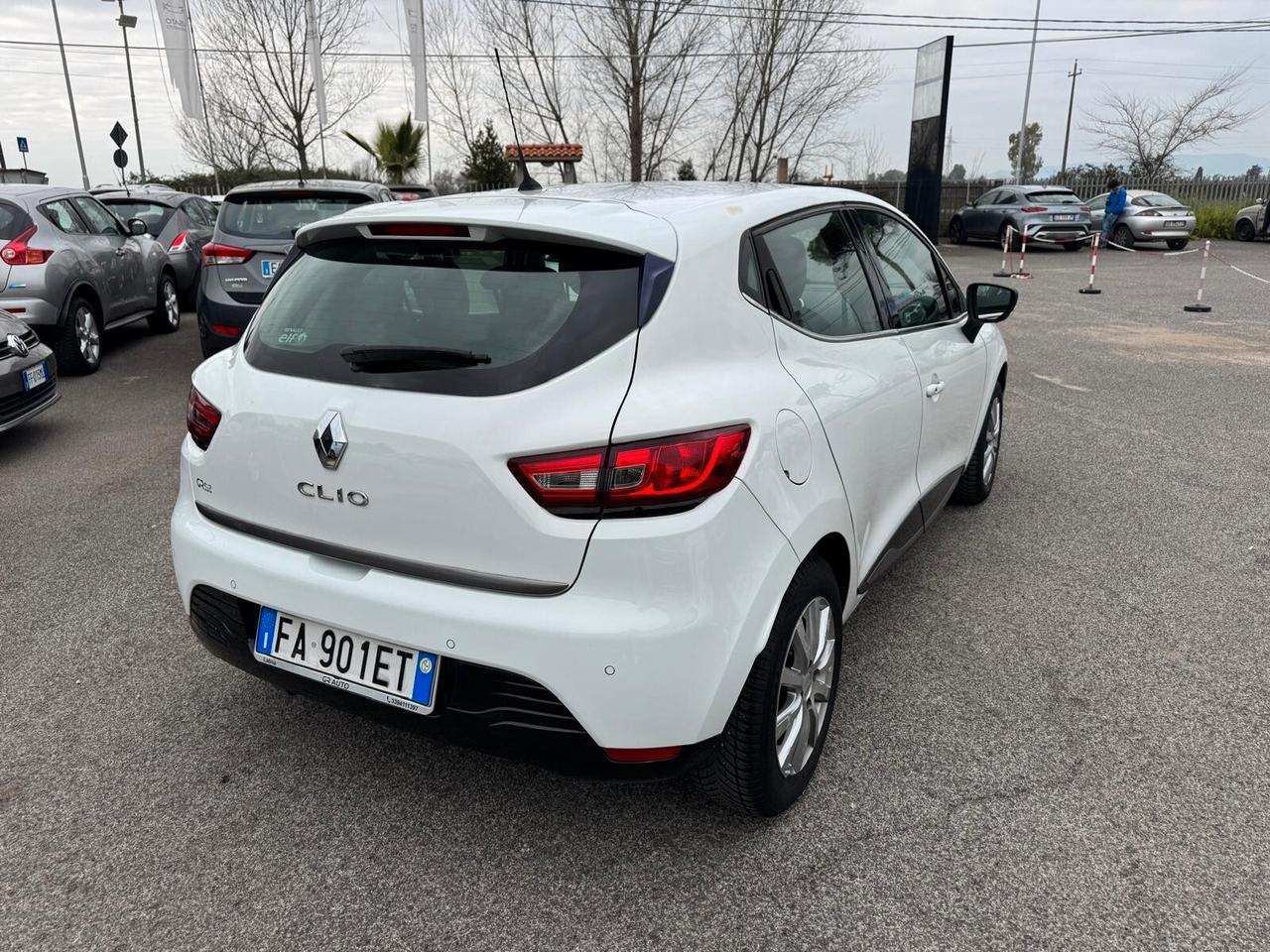 Renault Clio 1.2 GPL (SCADENZA 2035) 75CV 5P 2015