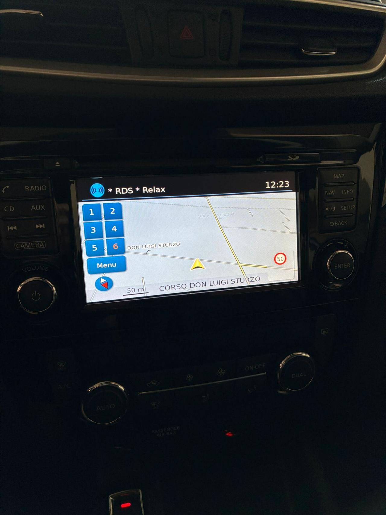 Nissan Qashqai1.5dCi Tekna navi telecamera-16