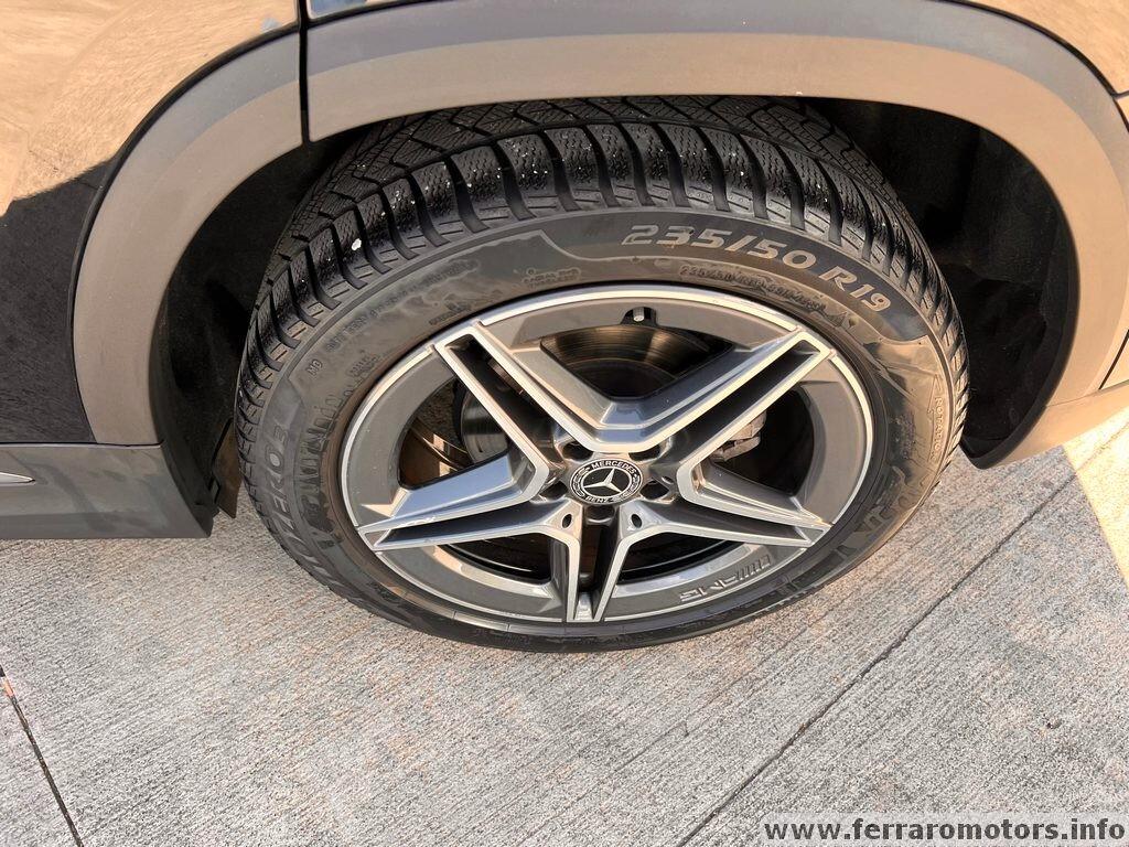Mercedes GLA 200 d Automatic 4Matic Premium a 299 euro al mese