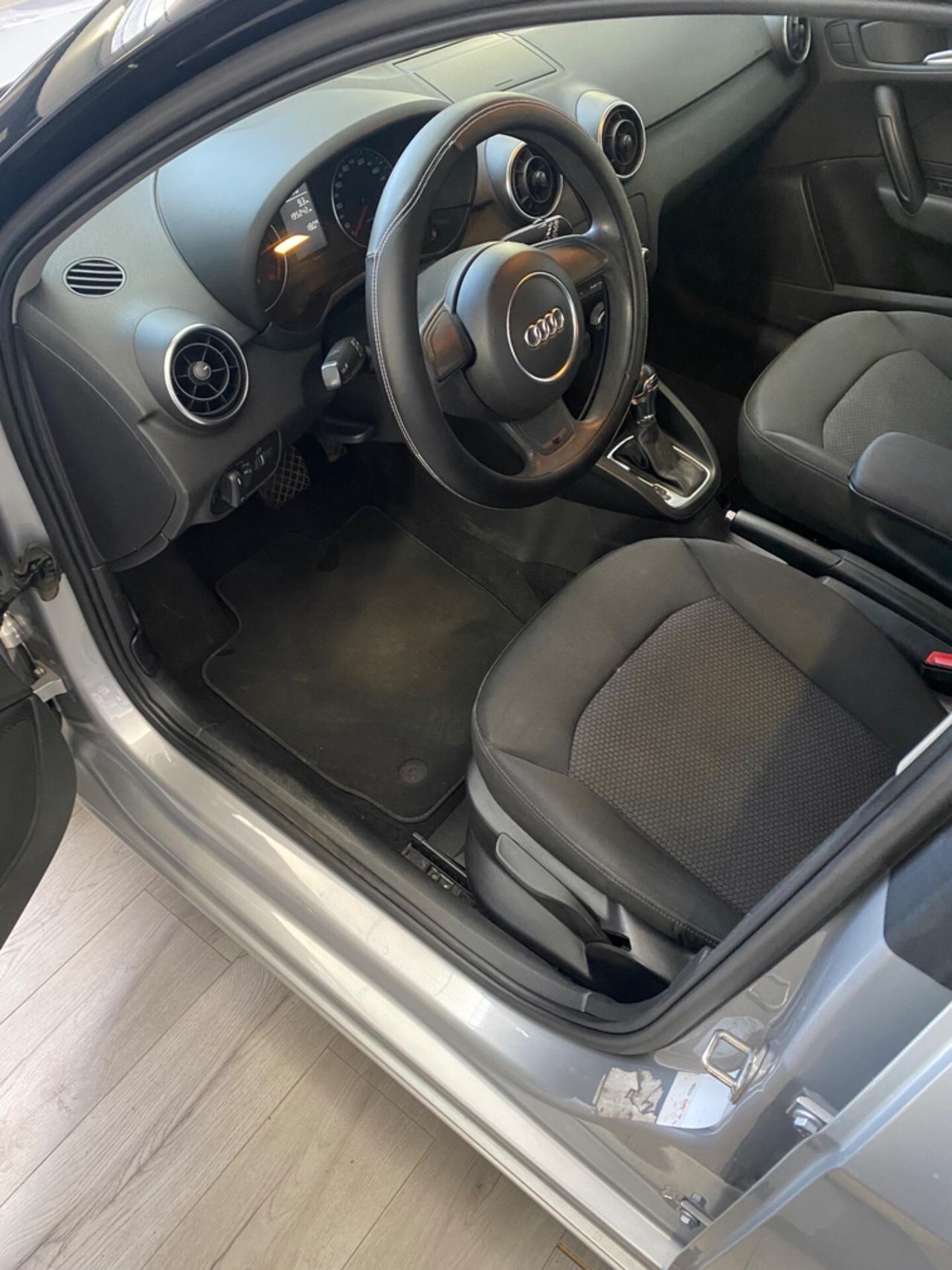 Audi A1 SPB 1.6 TDI S tronic line edition plus