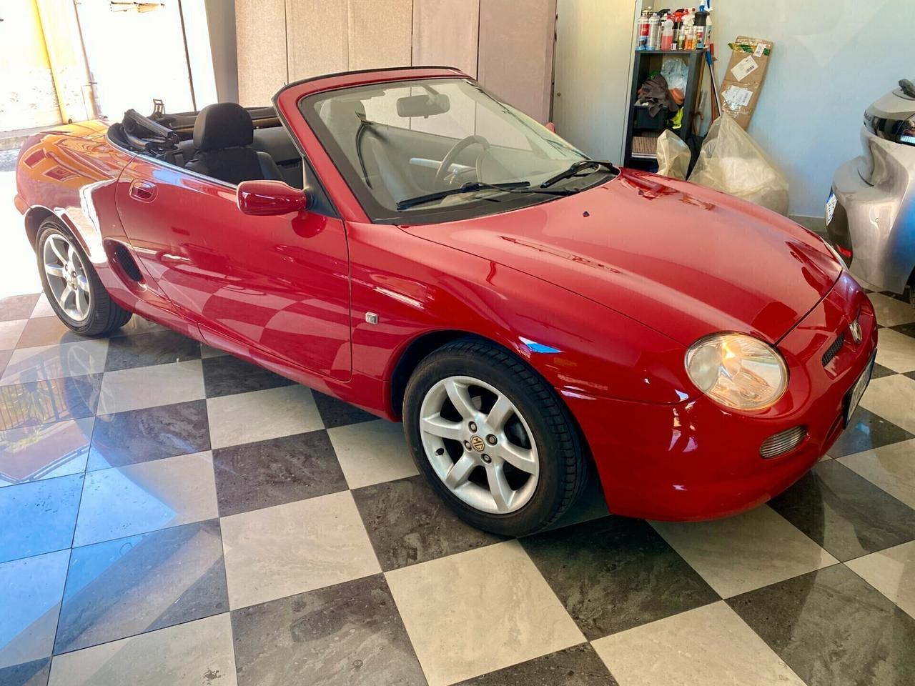 Mg MGF 1.8i Steptronic-2001