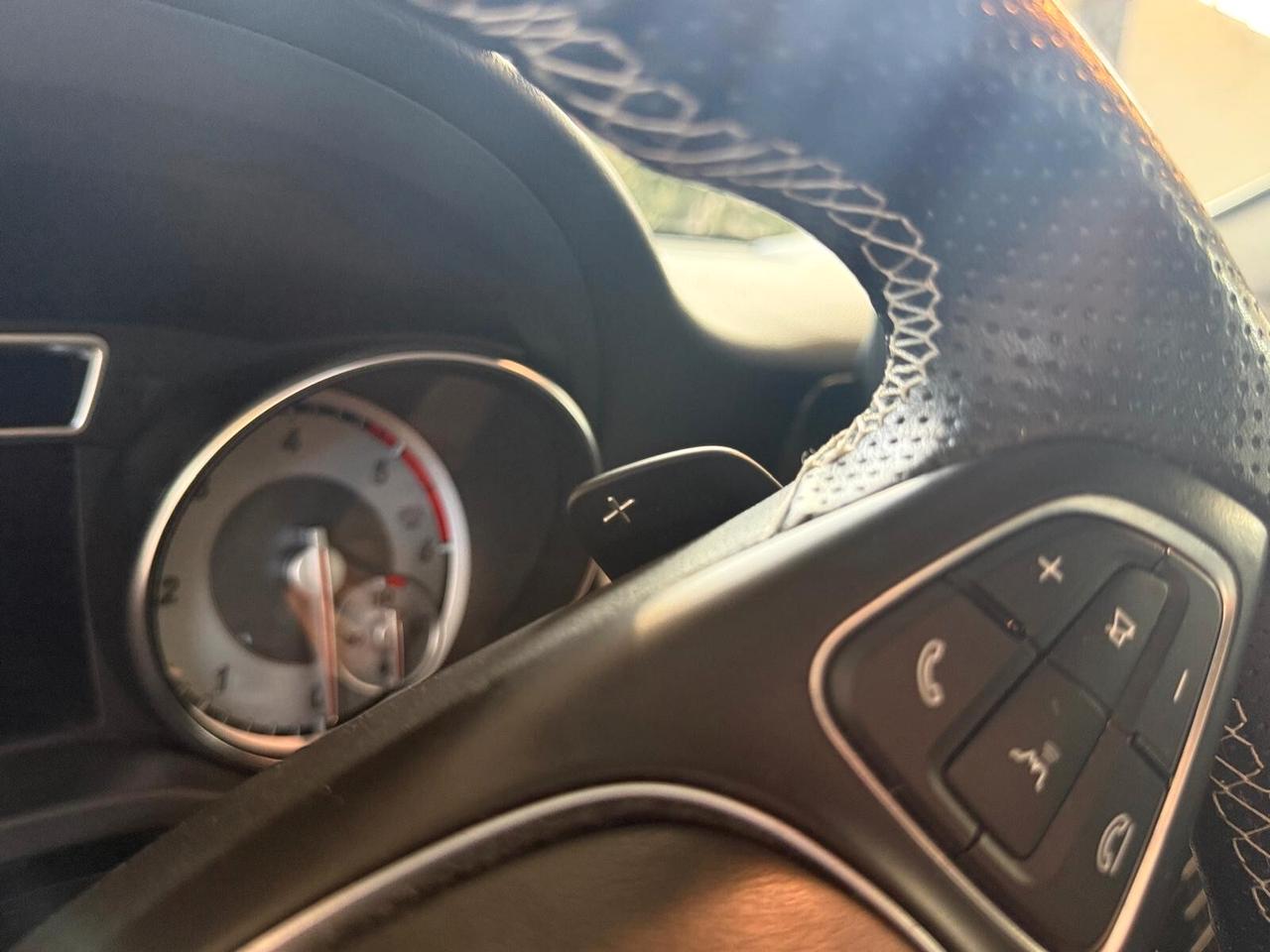 Mercedes-benz GLA 220 Premium auto