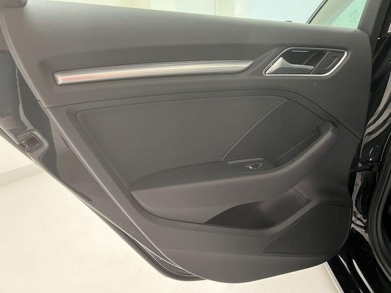 Audi A3 Sportback 35 TFSI COD S-Tronic Sport - prezzo vero senza obbligo di finanziamento