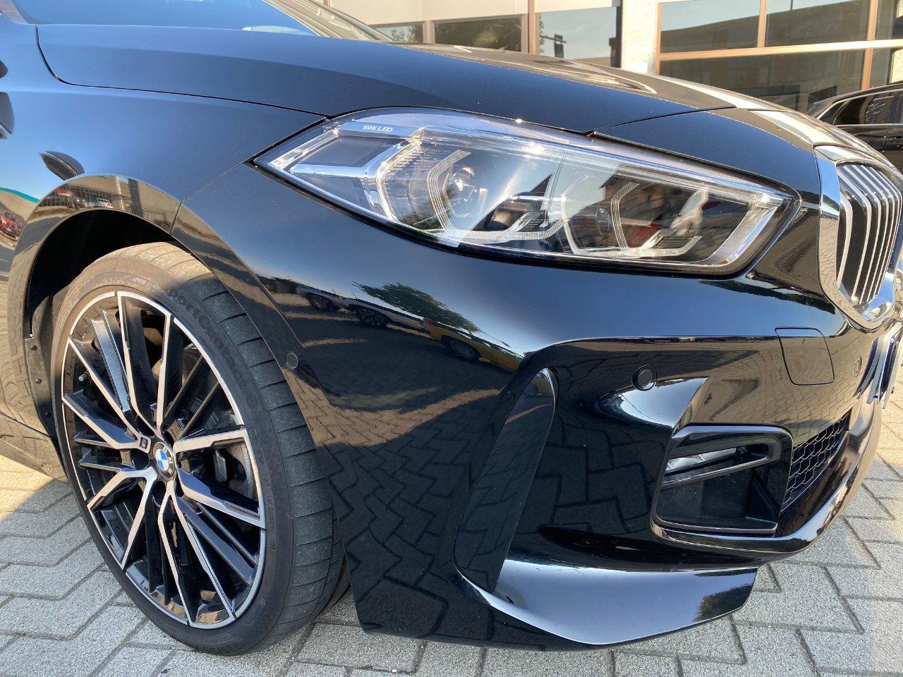 BMW 118 d 5p. Msport Autom Cerchi da 19 uniprop!