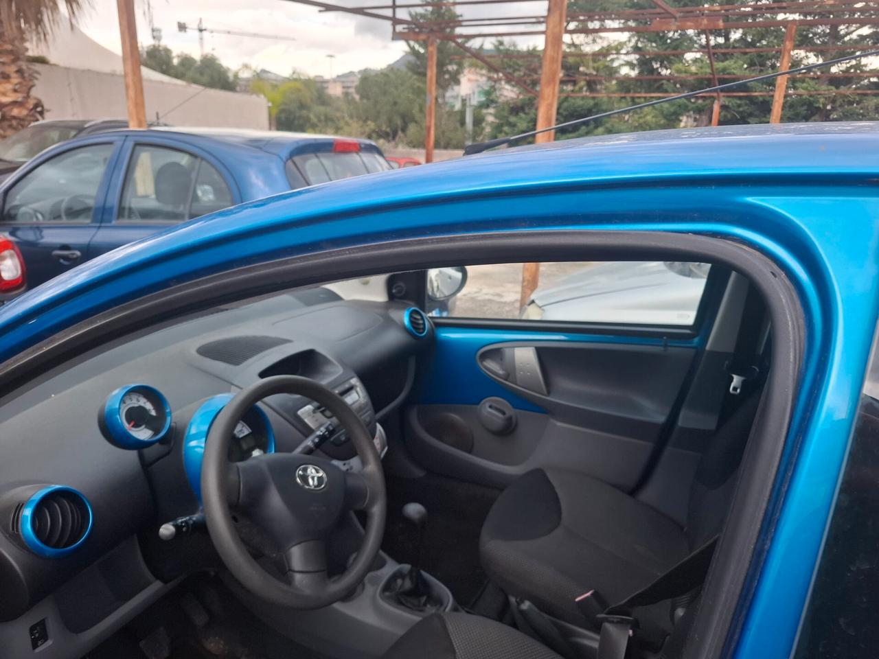 Toyota Aygo 1.0 12V VVT-i 5 porte Now anno 2010