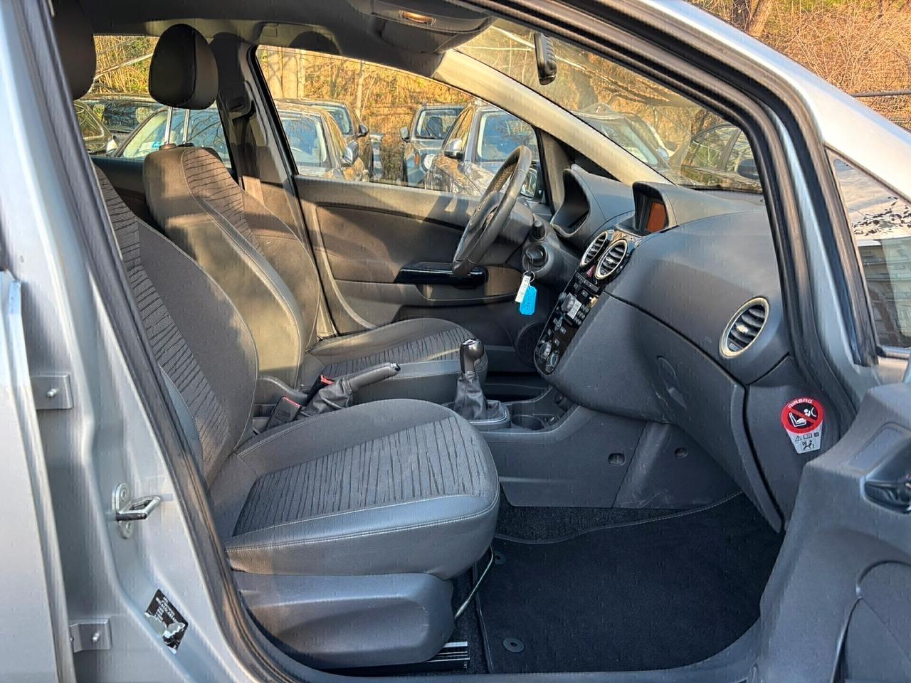 Opel Corsa 1.2 85CV 5 porte GPL- ok Neopatentati