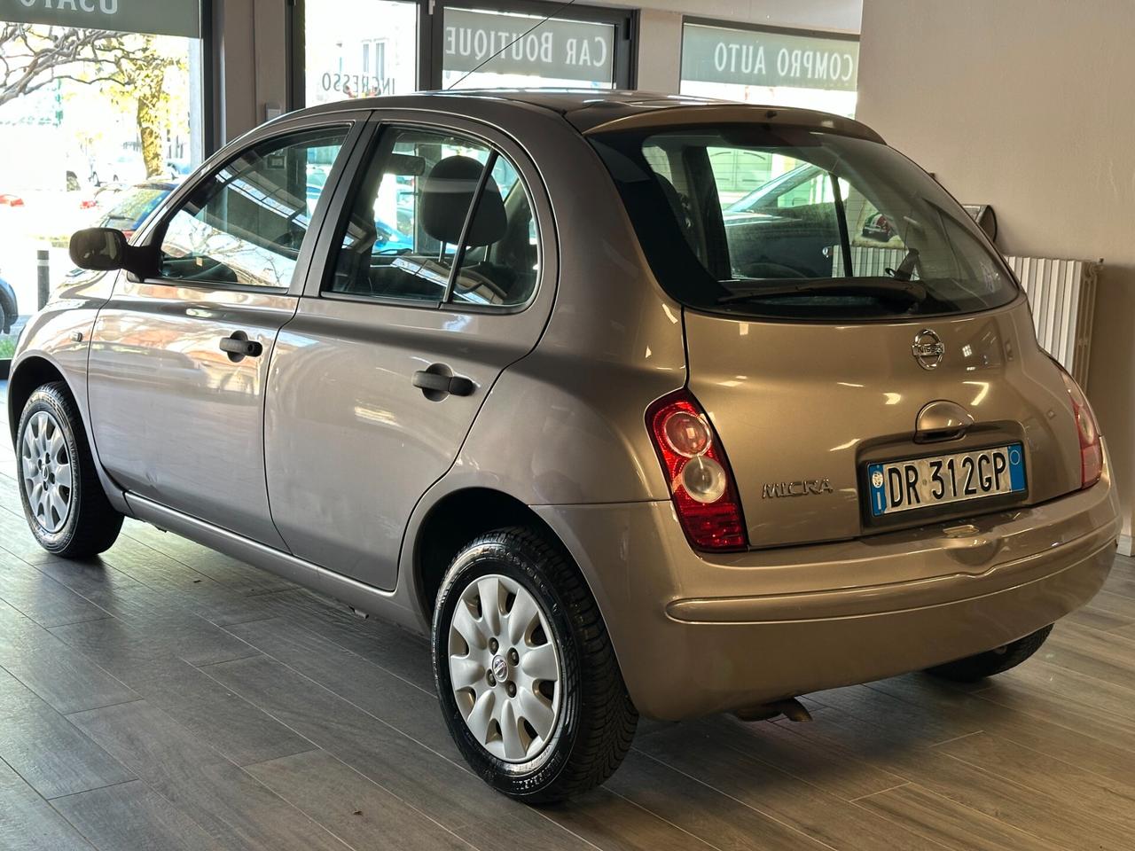 Nissan Micra 1.2 16V 5 porte Acenta