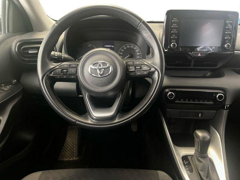 Toyota Yaris Hybrid Active MY22