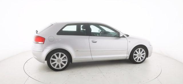 AUDI A3 2.0 16V TDI Ambition