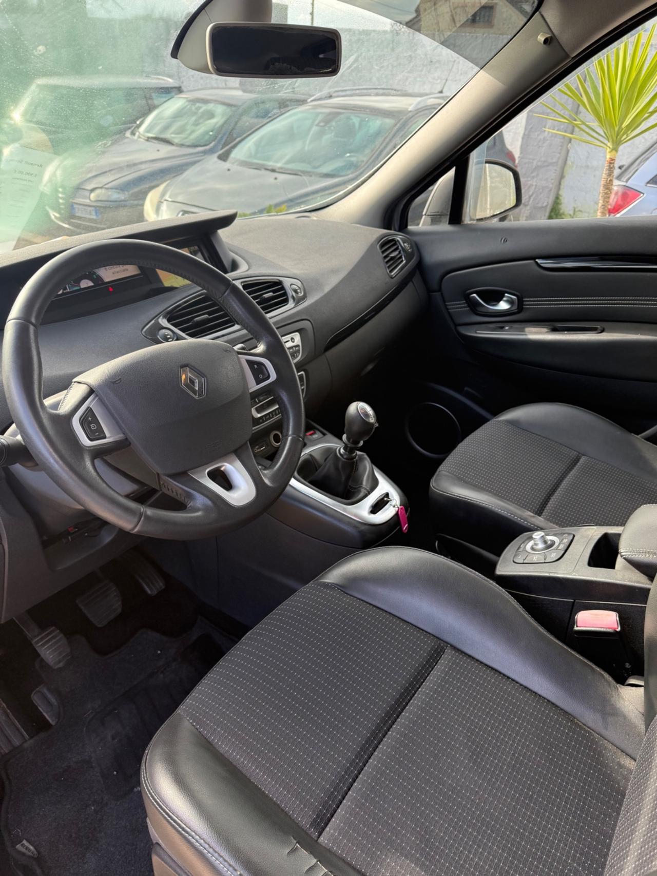 Renault Scenic X-Mod 1.6 dCi 130cv FULL