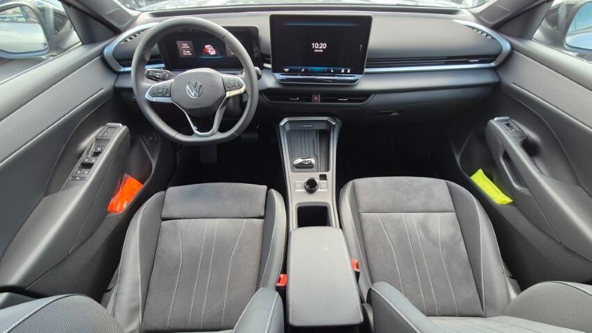 Volkswagen T-Roc 1.5 eTSI ACT 150 CV DSG Style - KM0 2026