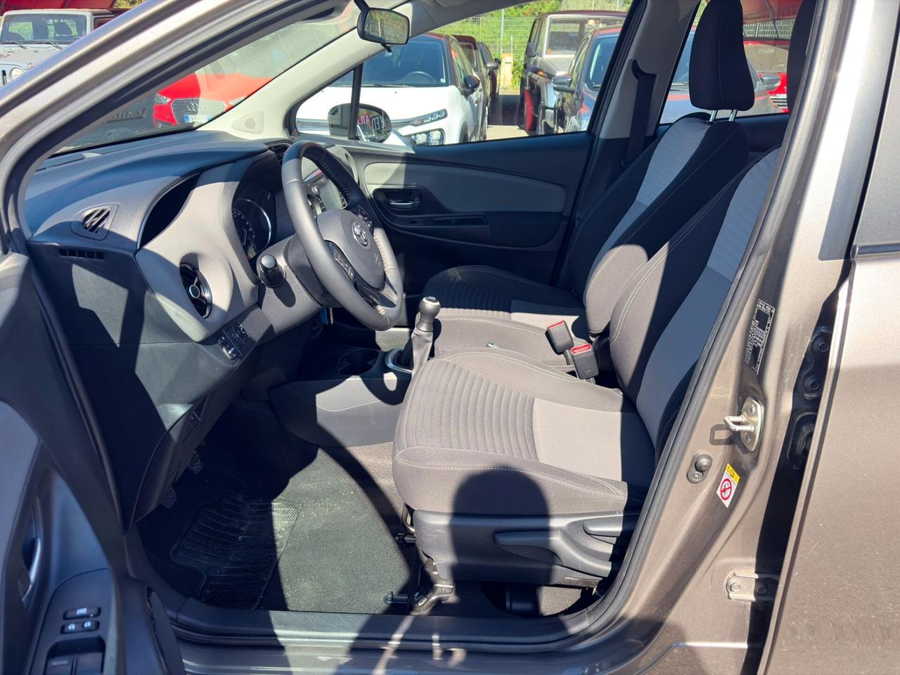 Toyota Yaris 1.0 5 porte Active