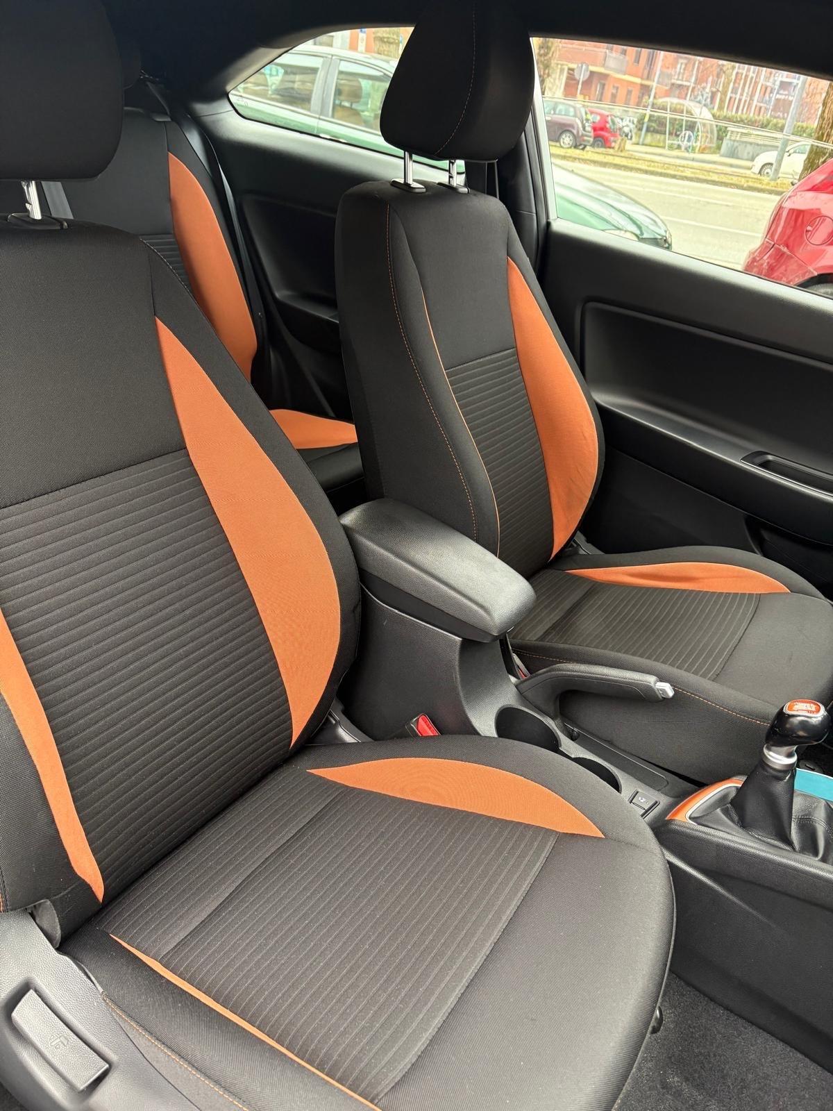 Hyundai i20 Coupé 1.2 85 cv Unicoproprietario