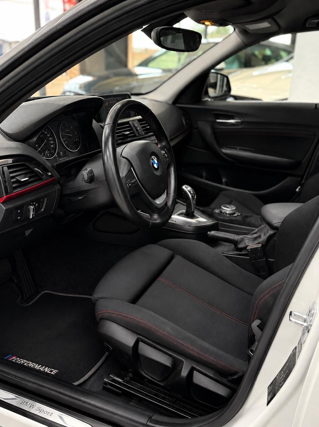 Bmw 120 120d 5p. Msport