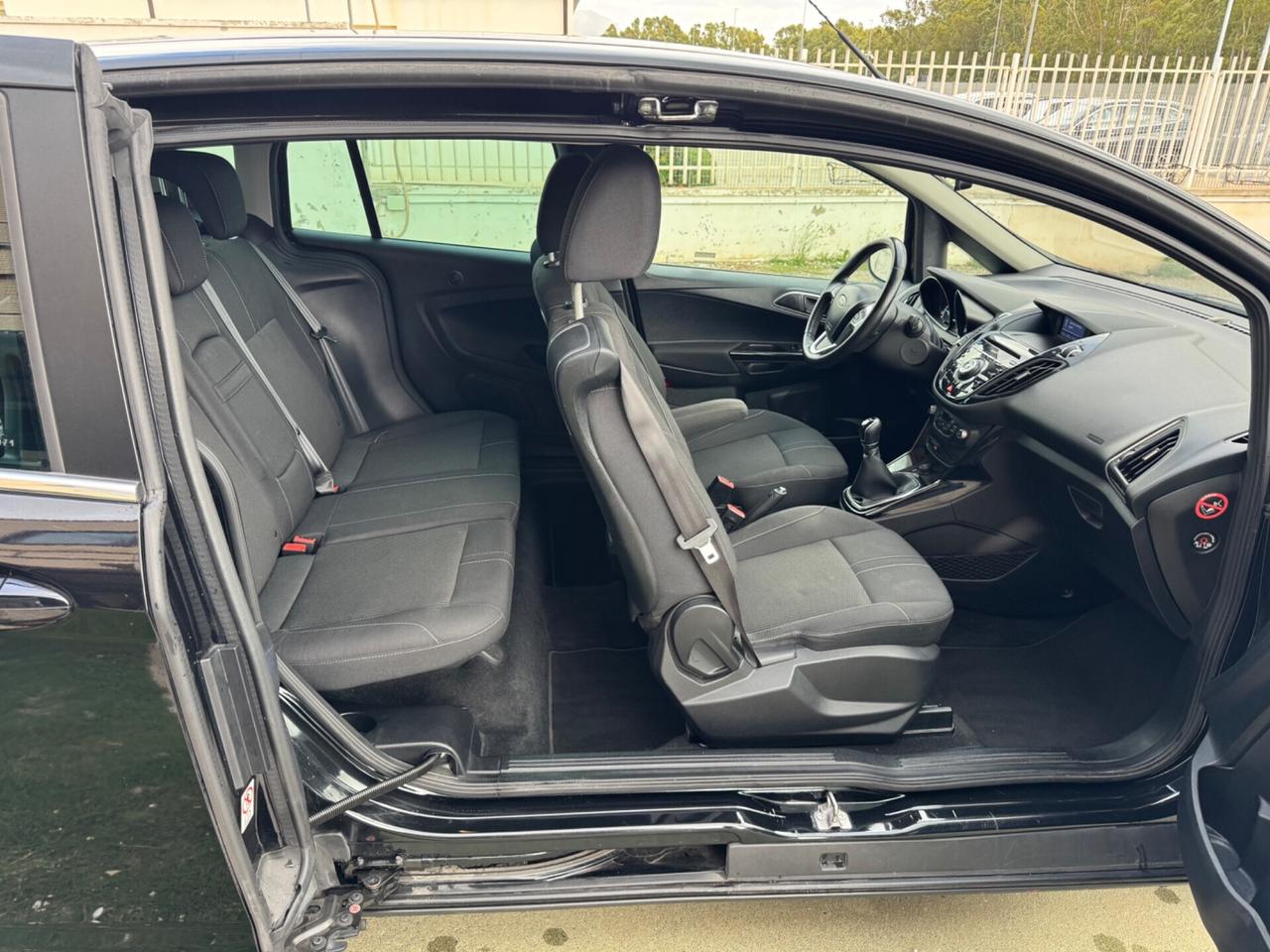 Ford B-Max 1.5 TDCi 75 CV TITANIUM