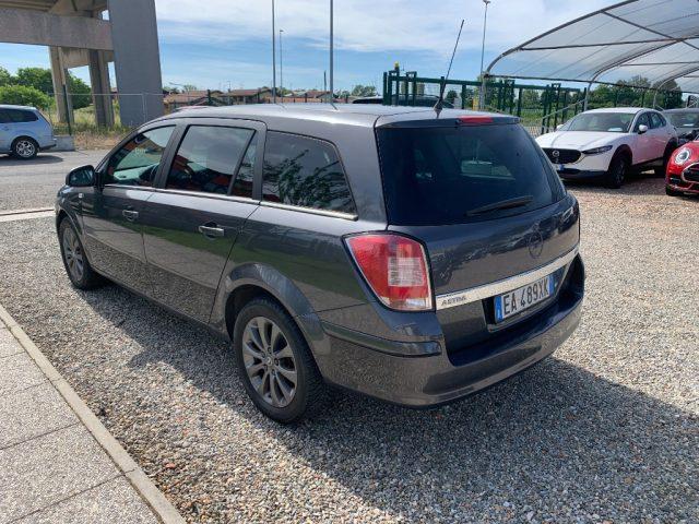 OPEL Astra 1.6 16V GPL-TECH Station Wagon Edition