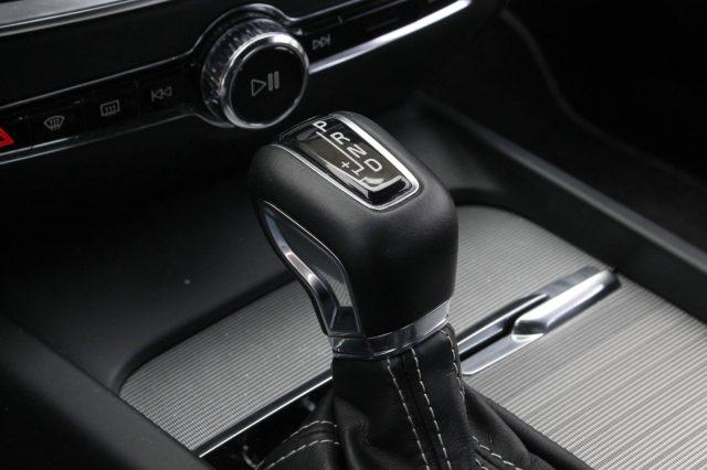VOLVO S60 T5 Geartronic R-design PELLE