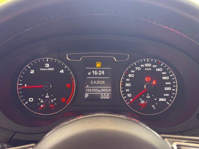 AUDI Q3 2.0 TDI quattro Business Plus