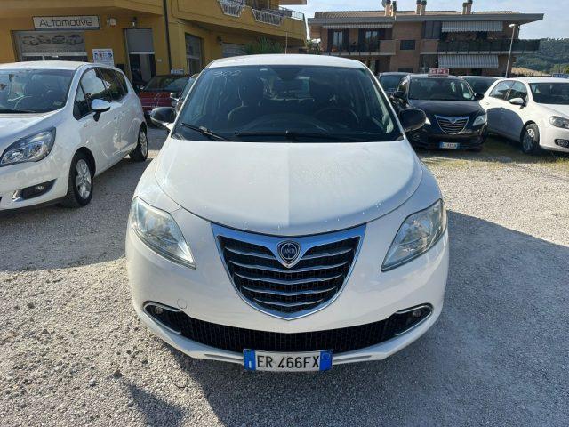 LANCIA Ypsilon 0.9 TwinAir 85 CV 5 porte Metano Ecochic Gold