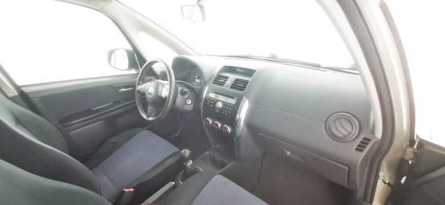 FIAT Sedici 1.6 16V 4x4 Dynamic