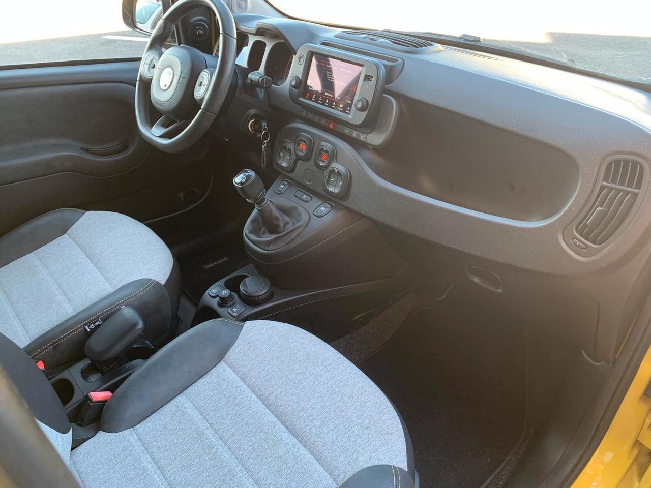 Fiat Panda 1.0 FireFly Hybrid CityCross 5p. Unicop.